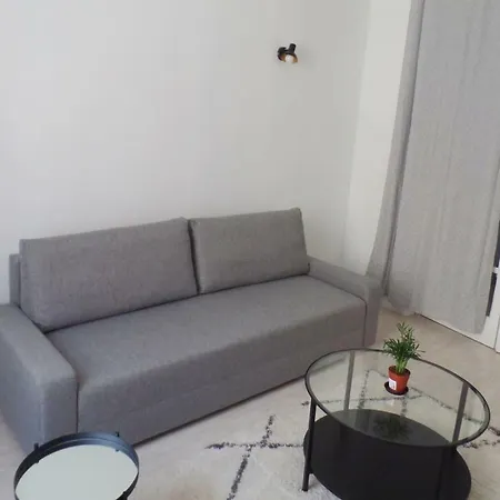 Apartment Agreable T2 45m² / Centre Ville / Wifi / Terrasse *